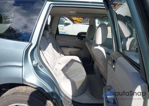 2010 Subaru Forester 2.5X Premium from USA, damaged, VIN JF2SH6CC3AH714736